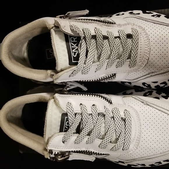 SNKR Project women's Rodeo 2.5 Size 6 - Picture 5 of 15